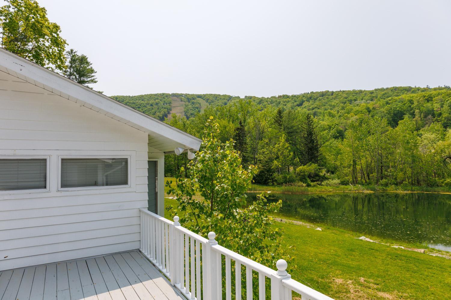 Catamount Lodging Hillsdale Экстерьер фото