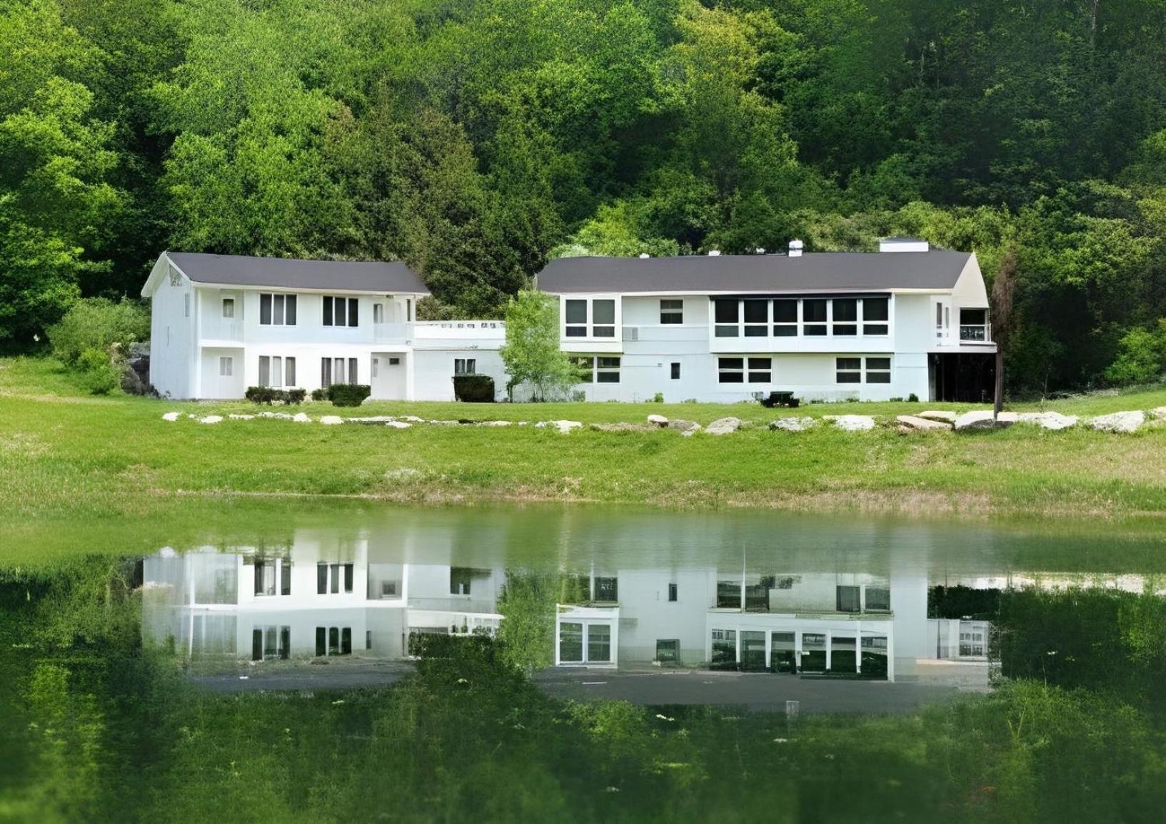 Catamount Lodging Hillsdale Экстерьер фото